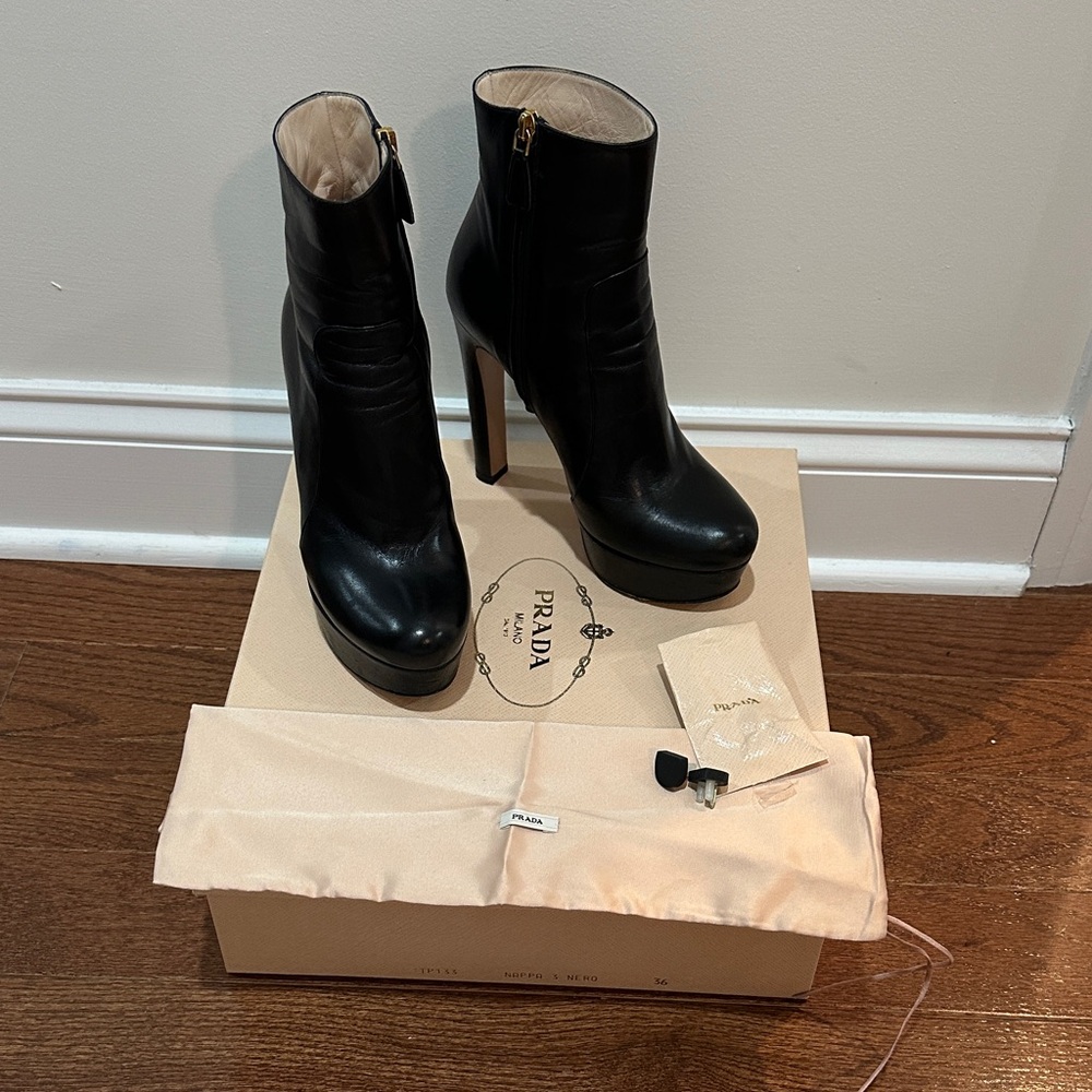 Prada Black High-Heeled Platform Leather Boots 36